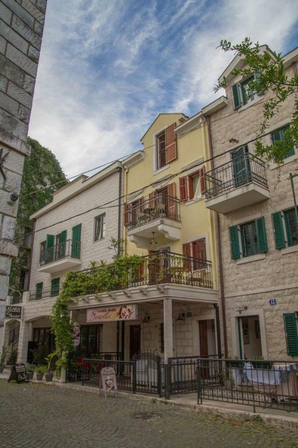 Apartmani Skver Sanja แฮร์เซ็ก-โนวี ภายนอก รูปภาพ
